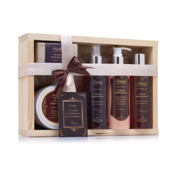 Ragahd Almohareb - ORIENTAL MADEMOISELLE BATH PACKAGE